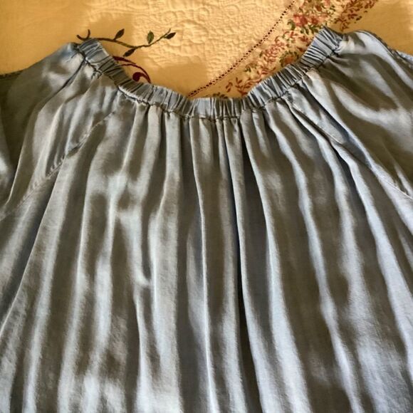 DENIM Blue HIGH-LOW EMBROIDERED LACED SLEEVES OFF-ON OPEN SHOULDER TOP﻿ - Picture 13 of 15